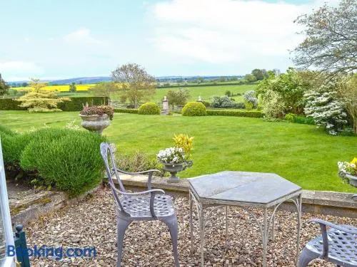 Acorn Cottage - Image 1