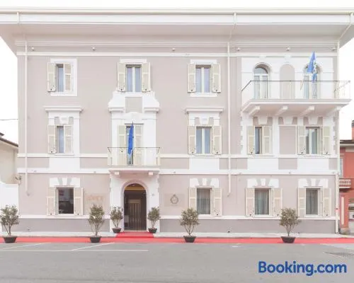 Doride Suites Boutique Hotel - Image 1