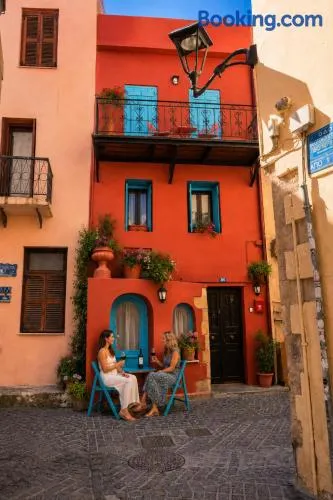 Room Honeymoon - Image 1