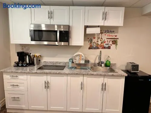 1 bed in-home mini apartment in Dieppe - Image 1