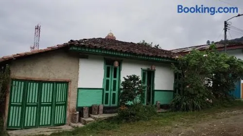 Koniminto Hostal - Image 1