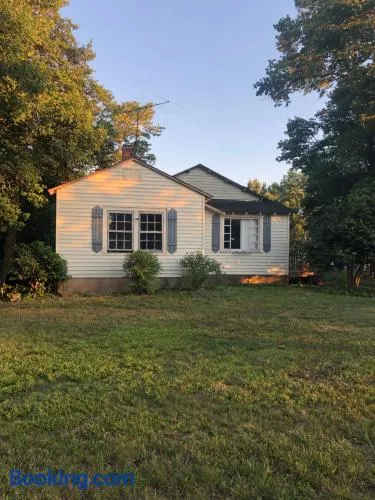 Private Cottage in Rural Clemmons - Image 1