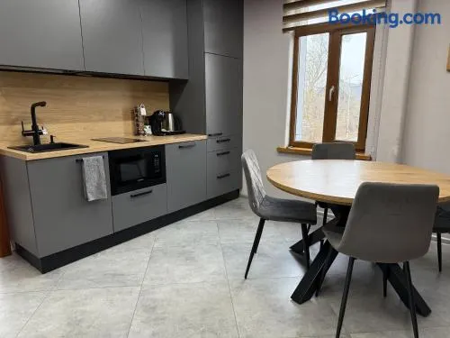 BRIVIBAS RESIDENCE - WEST / EAST, free PRIVAT parking, free WIFI, self check-in - Image 1