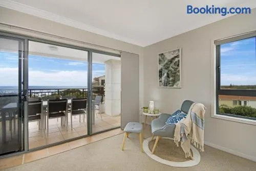 Breakers 2 12 - LJHooker Yamba - Image 1