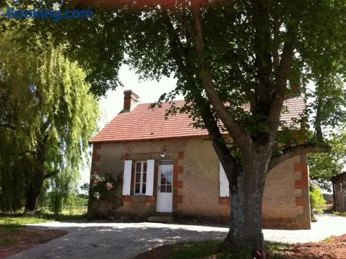 Gîte contemporain rénové avec jardin et animaux acceptés - Image 1