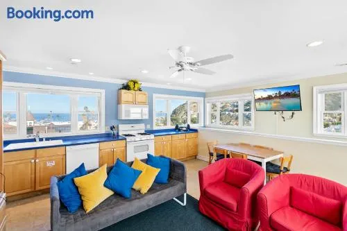 318M Upper 318 Metropole #3 - Image 1