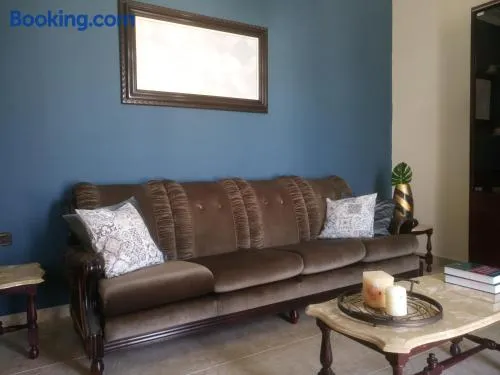Kona's house - Image 1