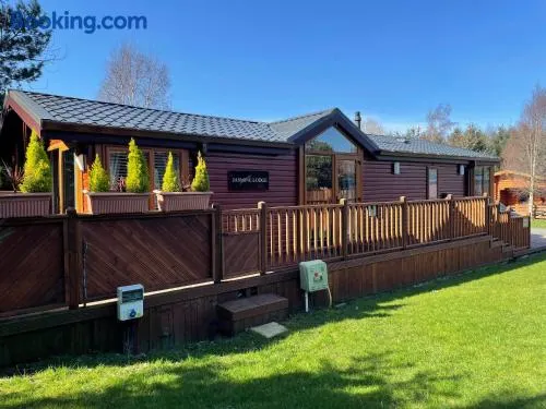 Jasmine Lodge, 2 bedroom with hot tub - Felmoor Park - Image 1