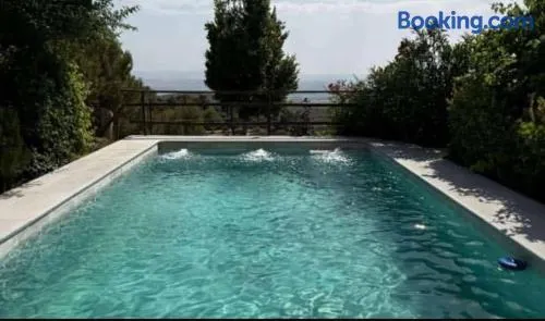 Casa rural con piscina privada en Nívar, vistas espectaculares a 15 min de Granada - Image 1