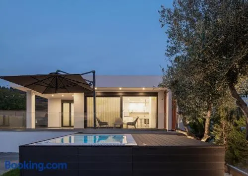 Prive Studio - Image 1