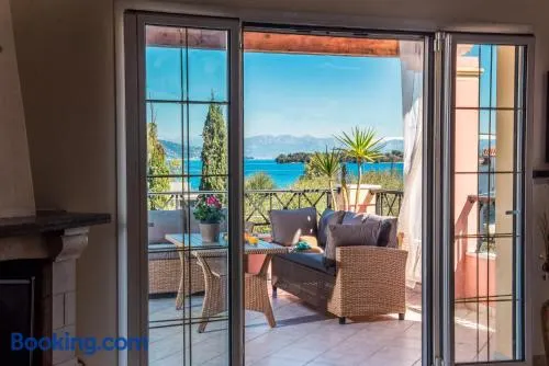 Yanna's Sea View Holiday House Close to Corfu Town - Image 1