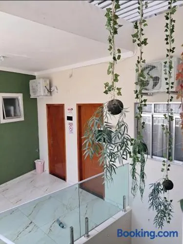 Quarto2 banheiro privativo externo - Image 1