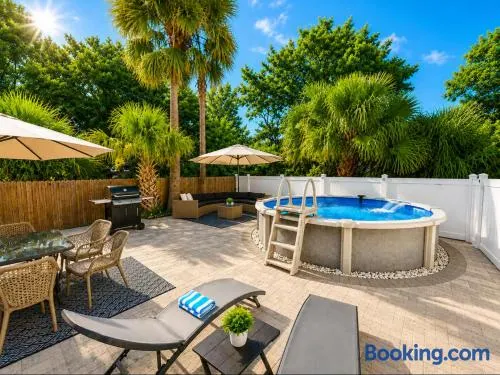 4 Bedroom House Near Downtown Tampa Sleeps 12 Pool Private Patio Pet Friendly - Image 1
