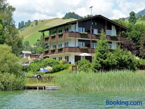 Rosenhof am See Ferienwohnung Enzian - Image 1