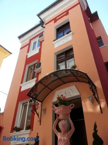 Orange Flower Apartments - Image 1
