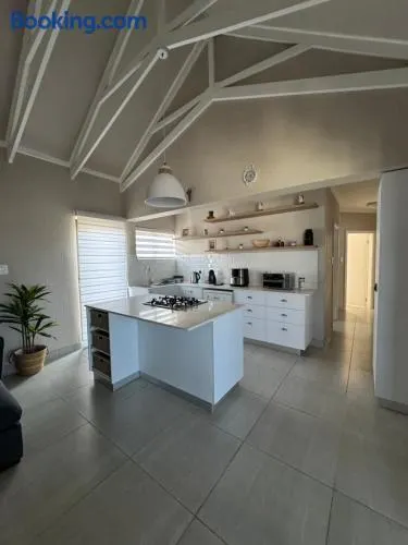 Oceanview Stays - Image 1