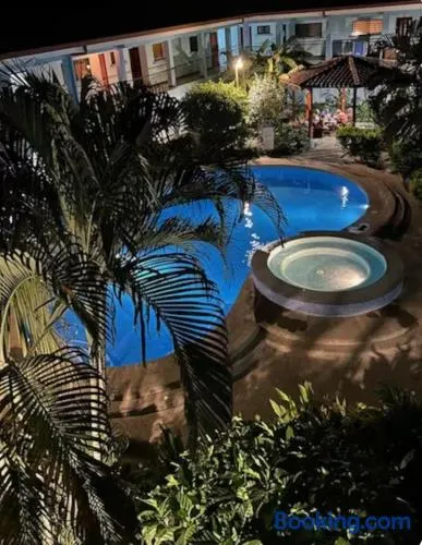 CnH Costa Verde Retreat formerly Blue Beach Loft - Image 1