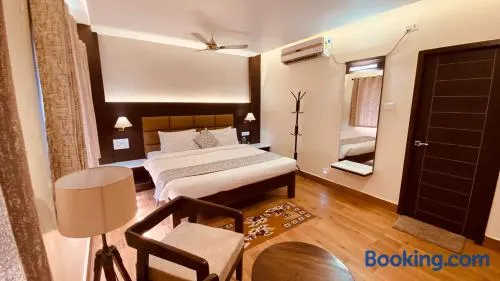 Le Shiv Executive Suite - Image 1
