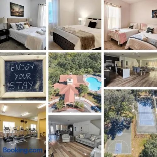 Resort-Style Home in gated community with ammenities close to MCO and Parks! - Image 1