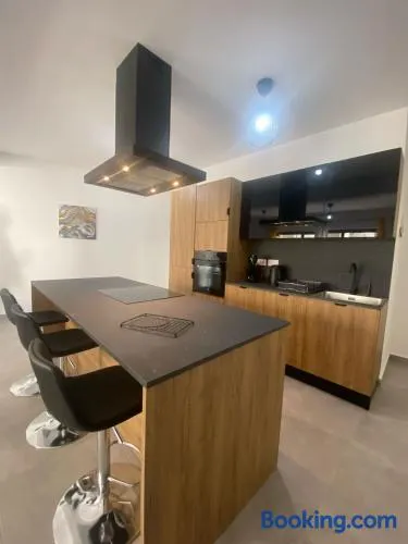 Brand New 2 Bedroom Apartment - Image 1