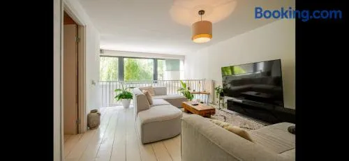 Quiet Garden Room Amsterdam West - by Peter - Image 1