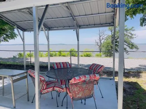 Sunset Shores RV - Image 1
