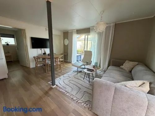 Central and modern apartment - Image 1
