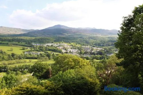 Dwy Olwyn - Image 1