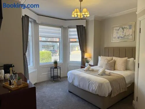 All Seasons Guesthouse - Image 1