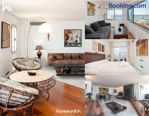 Exclusive Penthouse, with Sea and Marina Views and Private Parking, in the Heart of Puerto Banús - Image 1