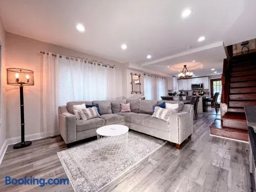 Cheerful & Modern Home w/ a Walkout Deck Area - Image 1