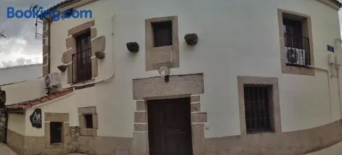 Albergue San Blas - Vía de la Plata y Cáparra - Vía Verde - Image 1