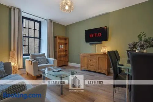 St Marys Place Apartment - Grampian Lettings - Image 1