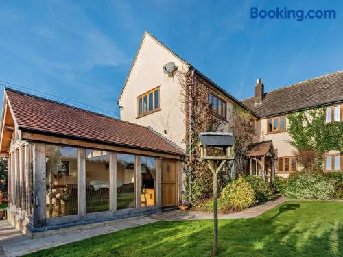 3 Bed in Hereford oc-74217 - Image 1