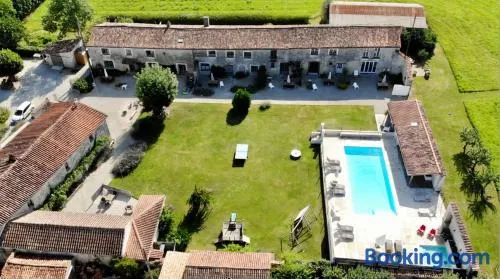 La Belle Maison - Image 1