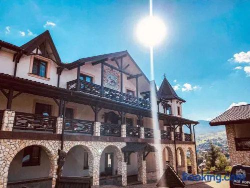 Hotel Complex Dvir Kniazhoiy Korony - Image 1