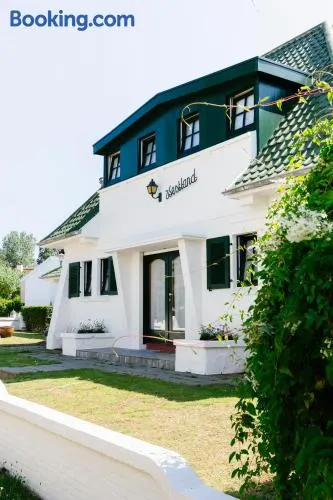 Villa Westland - Image 1