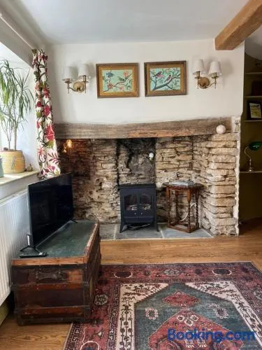 Matchbox Cottage - Image 1