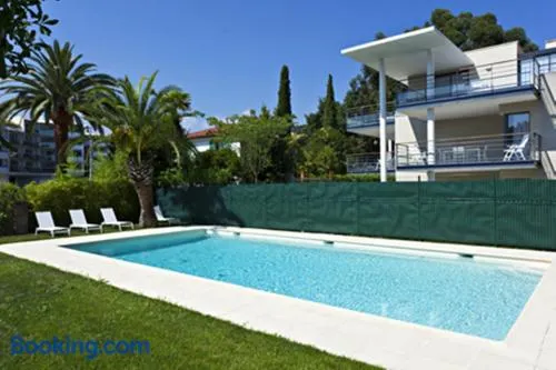 Arthur Properties - Montfleury - Image 1