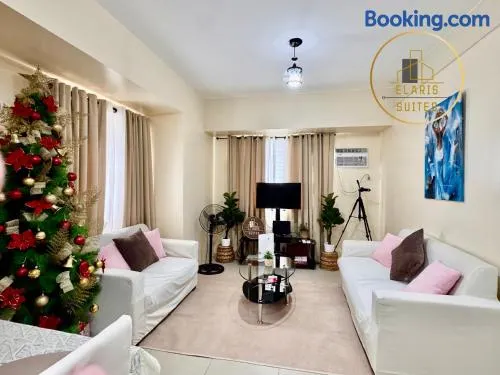 Elaris Suite Tagaytay 1Br WI-FI,PS4,Netflix&Kitchen - Image 1