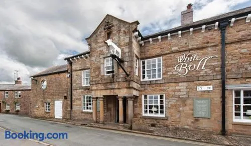 The White Bull Hotel - Image 1