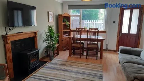 Seaside home, three bedrooms, 40 mins Edinburgh - Image 1