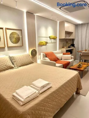 Flat Amura Carneiros - Image 1