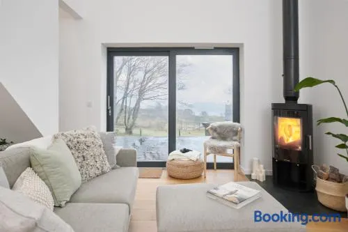 Isle of Skye, lodge for two with hot tub - Image 1
