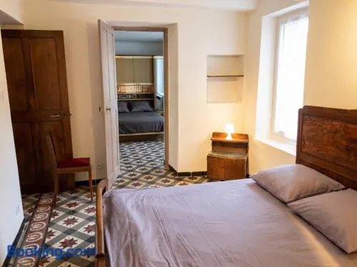 Appartement spacieux à Bessèges - Vue montagne et terrasse - Image 1