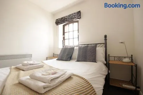 Marina Humber View Apartment - Image 1