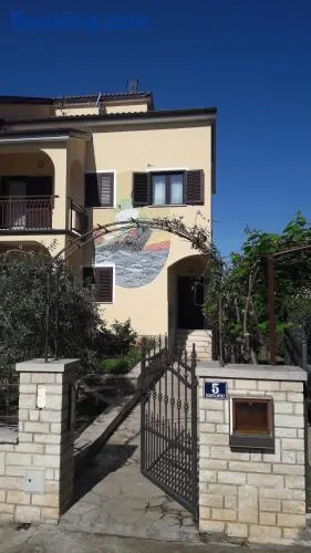 Apartments Mirela - Image 1