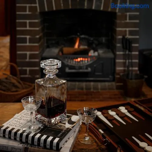 Barbour House - Image 1