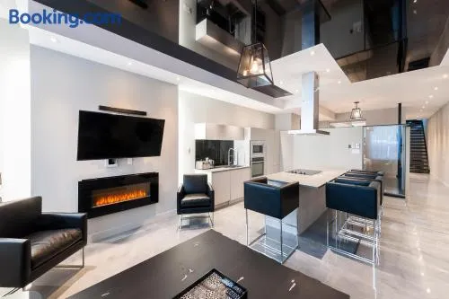 Boutique Lofts Milton Parc by Simplissimmo - Image 1