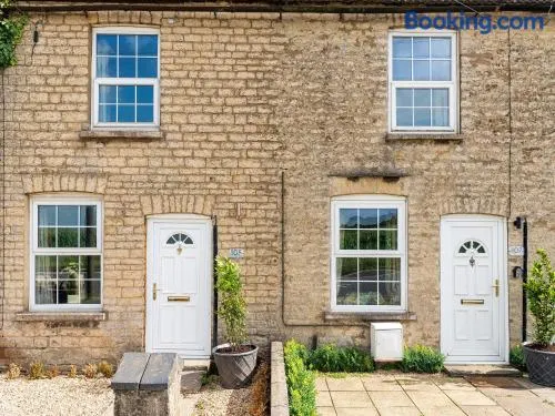 Red Kite Cottage - Image 1